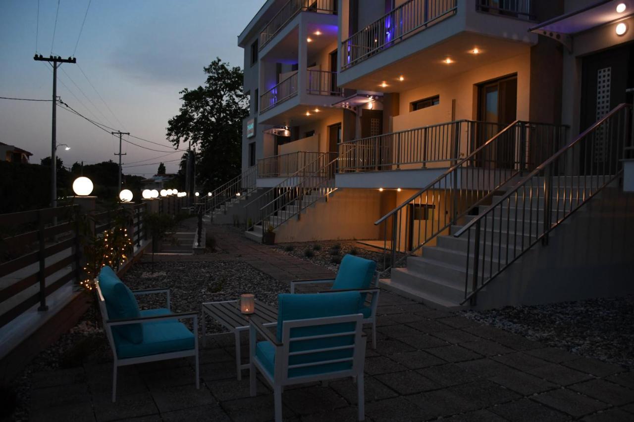 Theano Luxury Suites Nikiti Exteriér fotografie