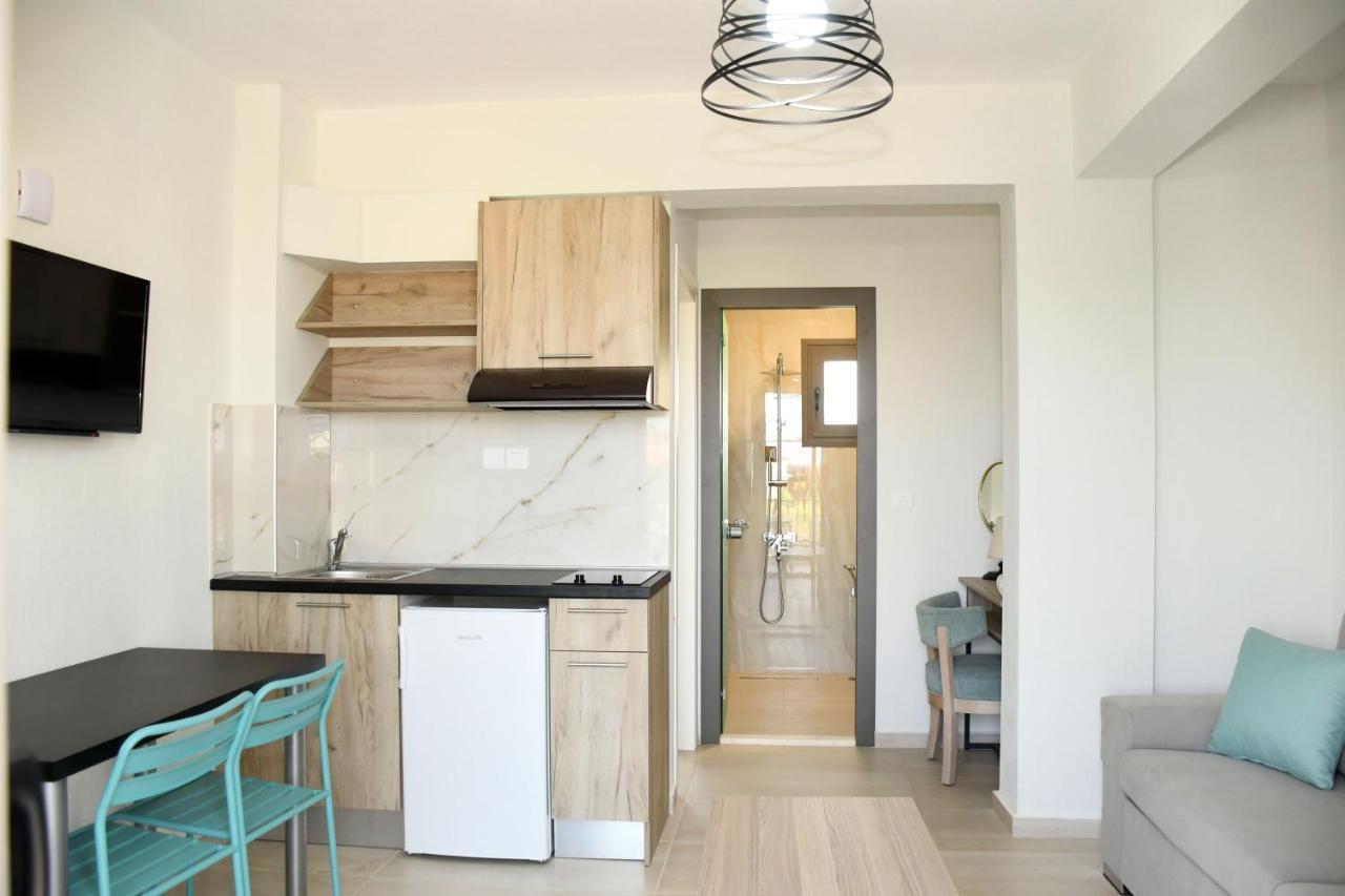 Theano Luxury Suites Nikiti Exteriér fotografie