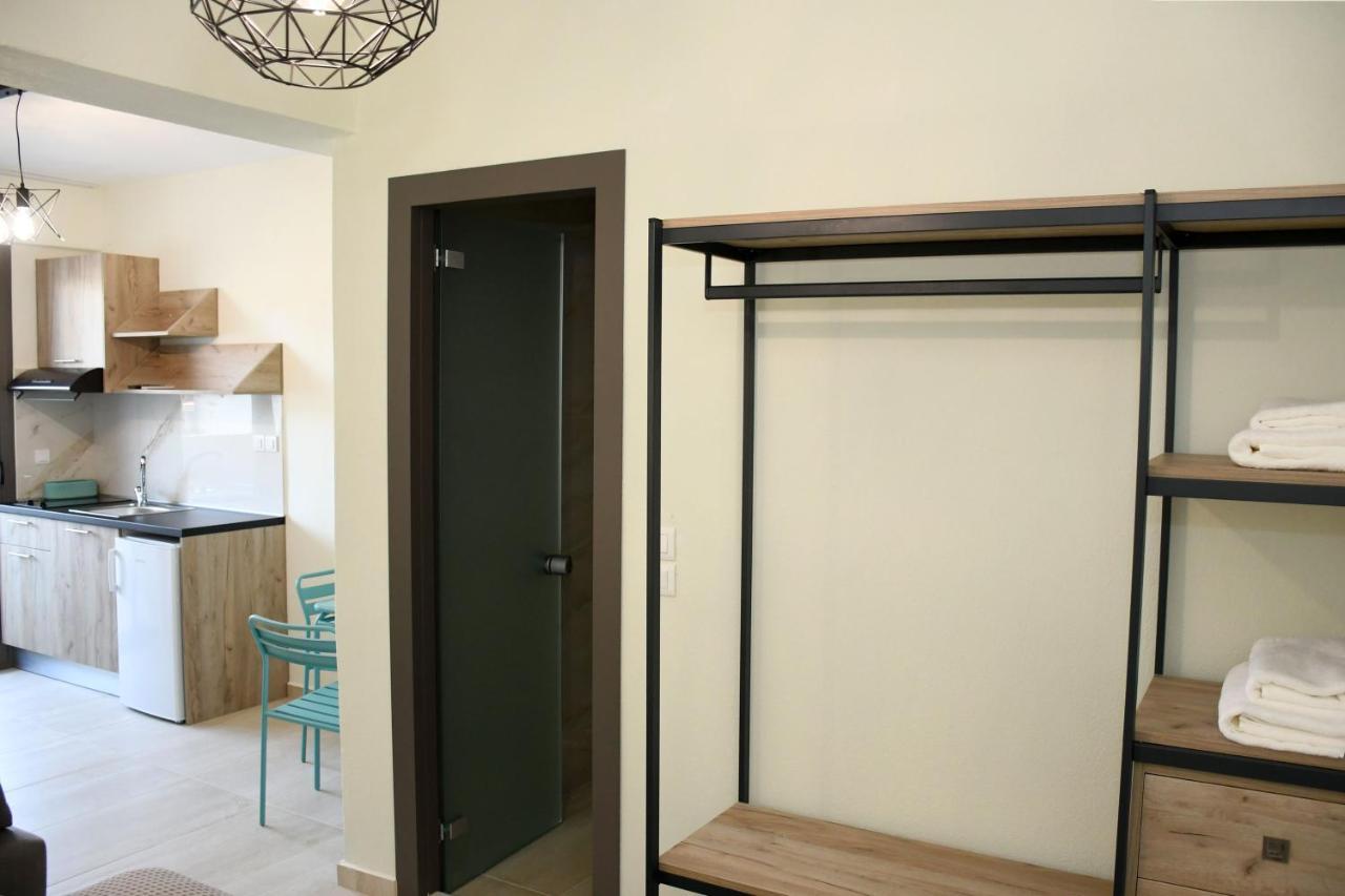 Theano Luxury Suites Nikiti Exteriér fotografie