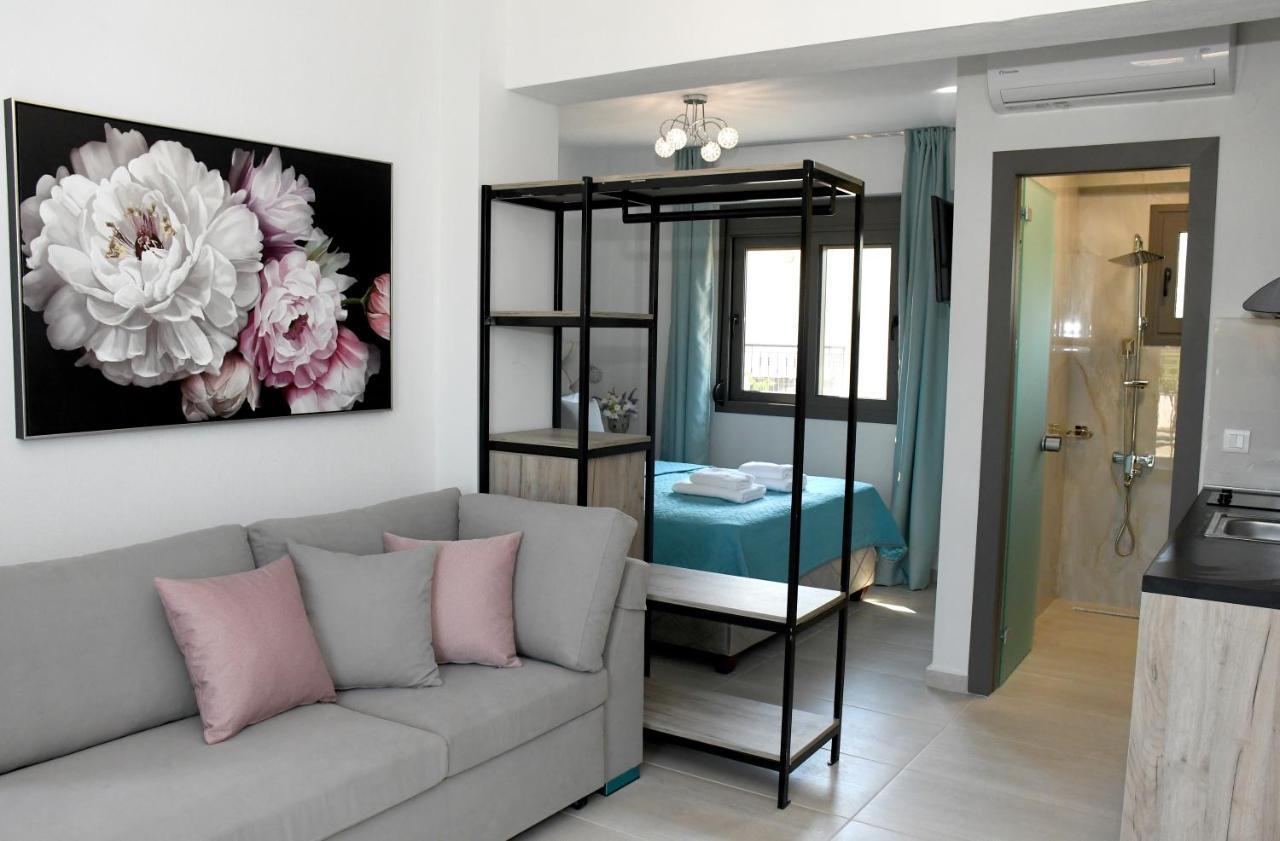Theano Luxury Suites Nikiti Exteriér fotografie