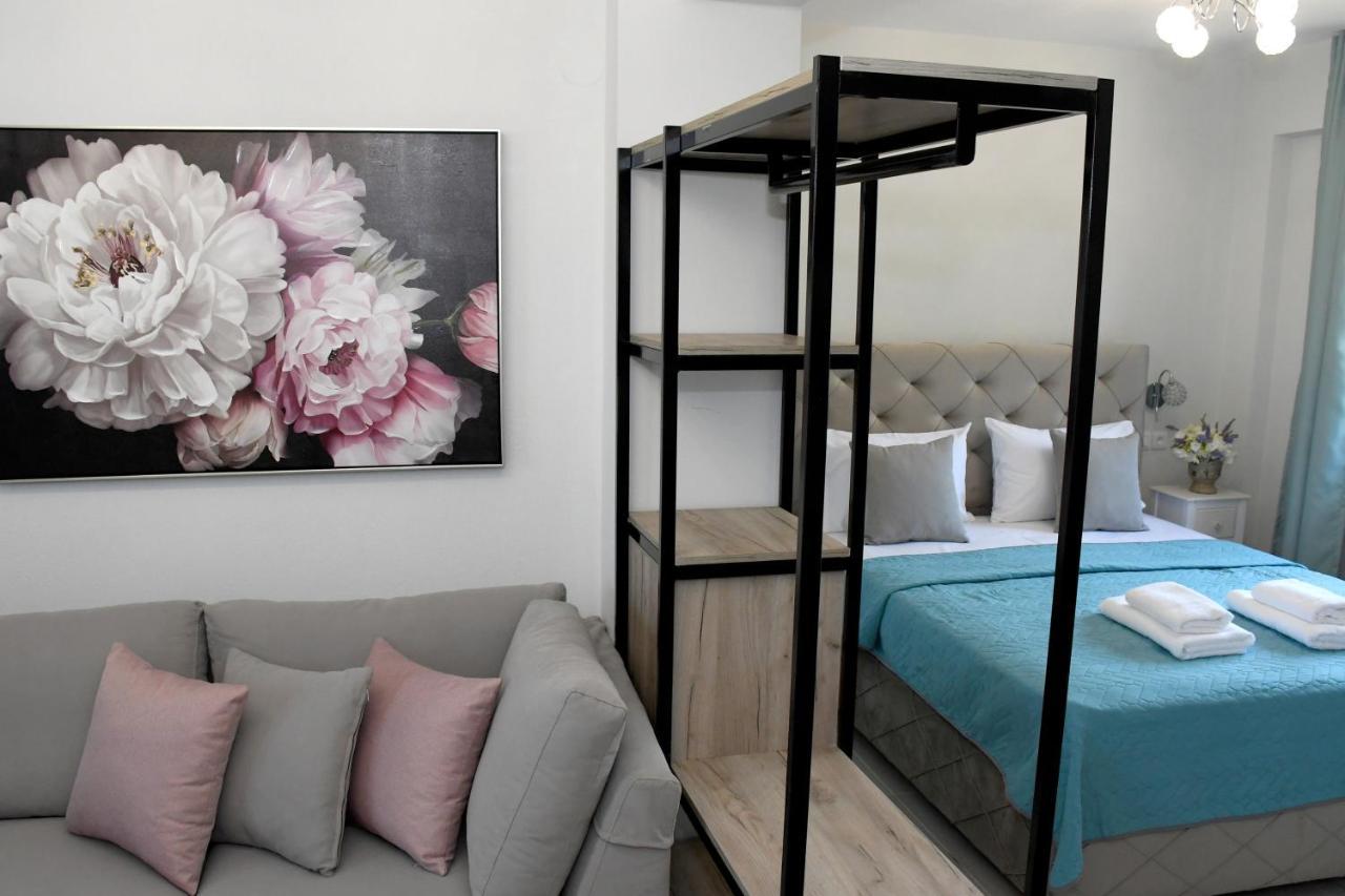 Theano Luxury Suites Nikiti Exteriér fotografie