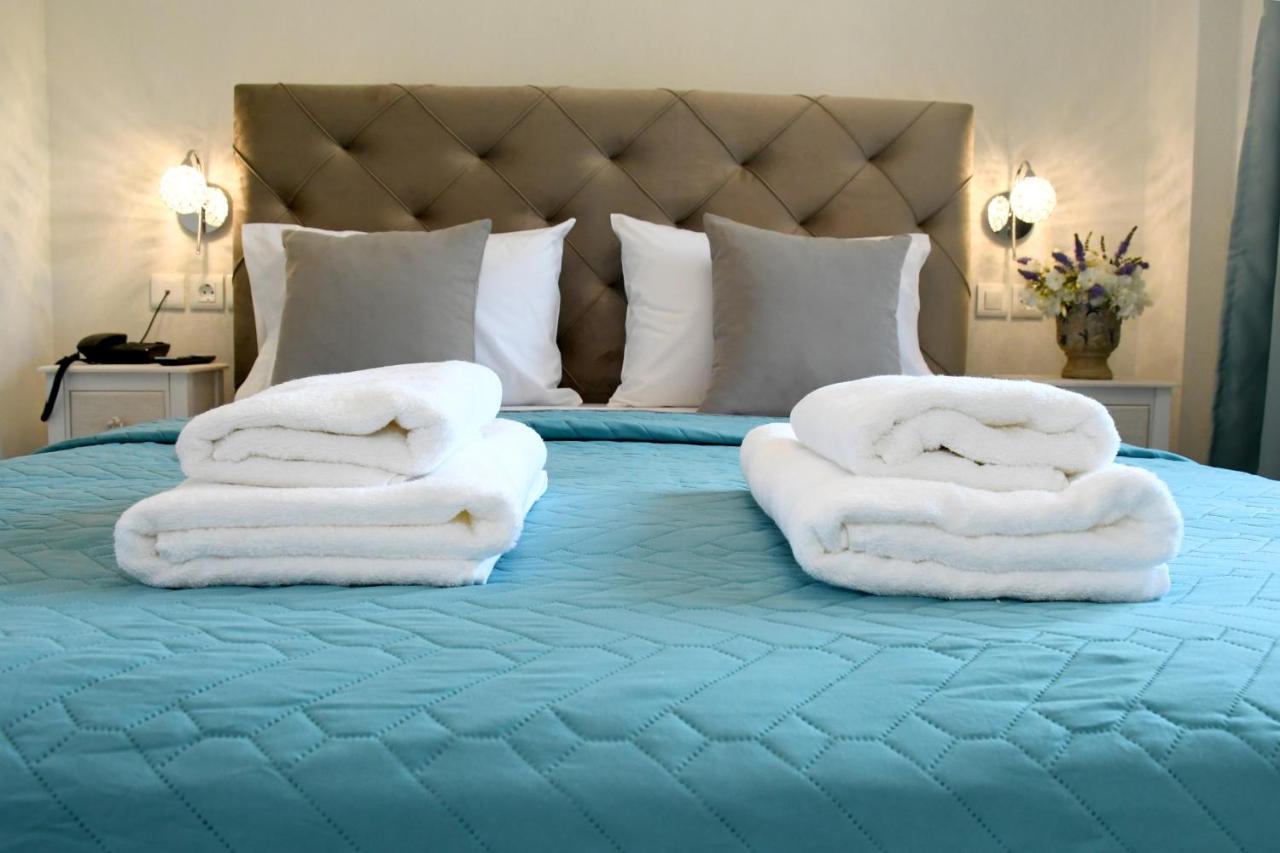 Theano Luxury Suites Nikiti Exteriér fotografie